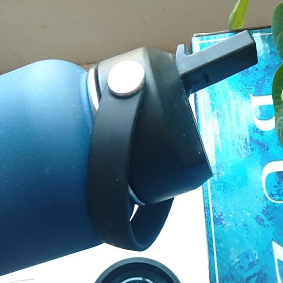 Stainless steel water bottle cold for 48 hours or hot for 24 hours 40 oz - Picture 8 of 13